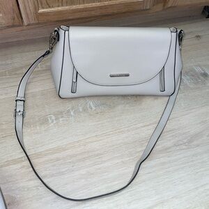 Steve Madden Light Gray Shoulder Crossbody Messenger Bag